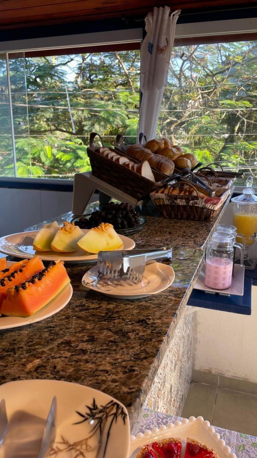 Pousada Colonial Hotel Ubatuba Ngoại thất bức ảnh